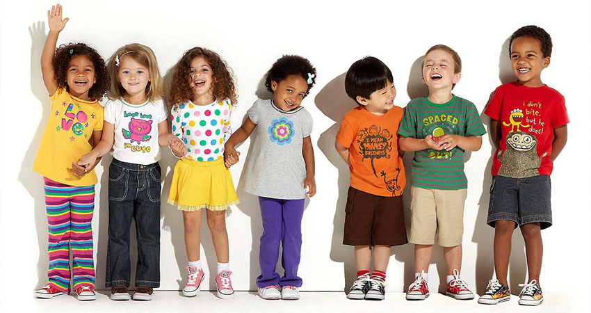 انتخاب رنگ لباس چه تاثیری در روان کودک می گذارد؟